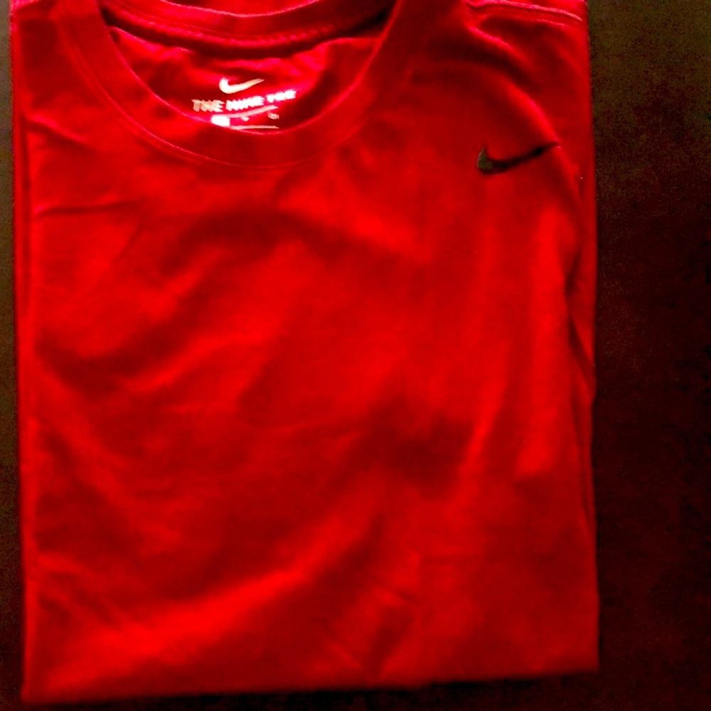 Nike t-shirt